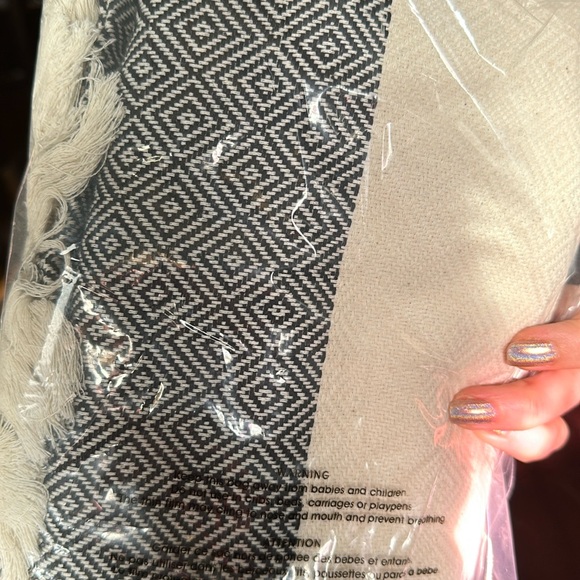 Turkish Towel Diamond Pattern Black - Picture 6 of 6